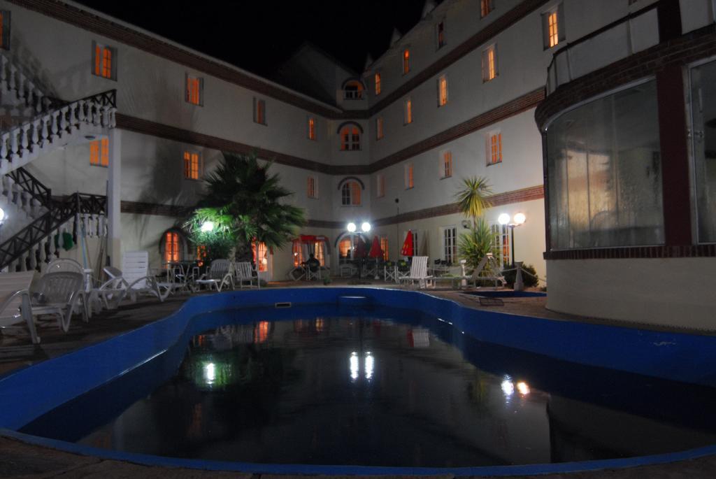 Hotel Gran Robette Ostende Buitenkant foto